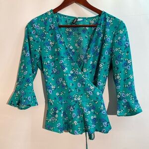 Divided by H&M - floral wrap blouse. Size 6